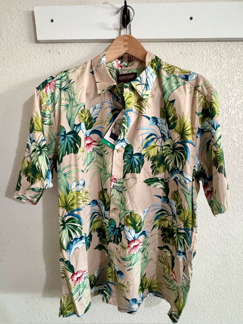 Cooke Street short Sleeve Aloha Hawaiian 100% cotton Floral Tan button up XL - Picture 8 of 8